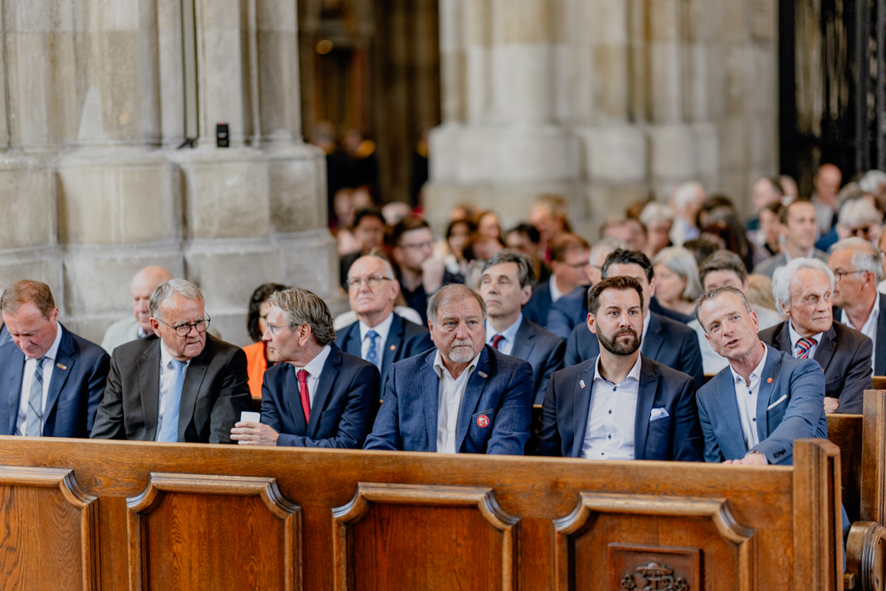 Sportunion feiert 80-jähriges Bestehen mit Festmesse im Stephansdom